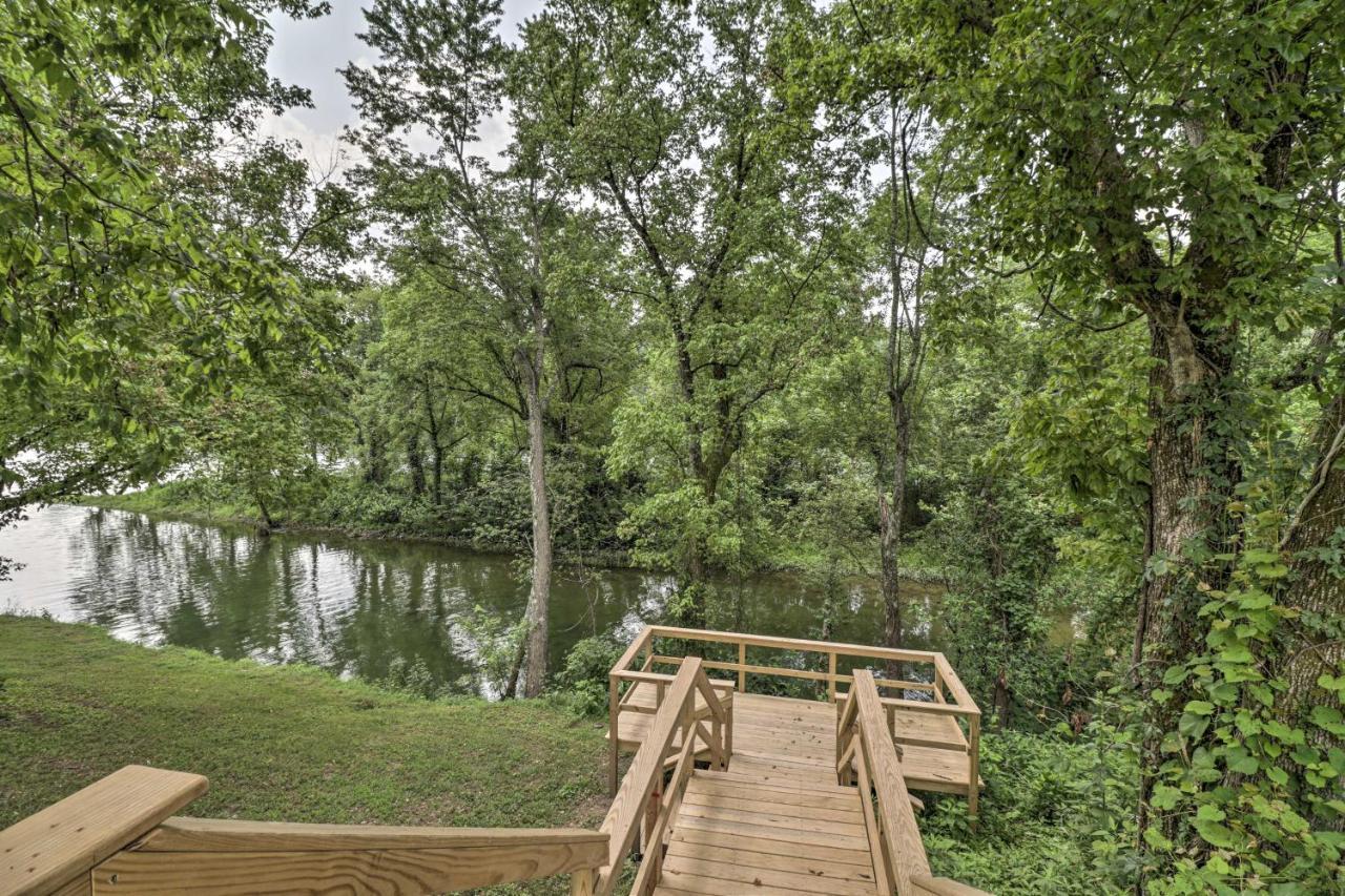 Mountain Home Cottage With Deck On White River! Gassville Экстерьер фото